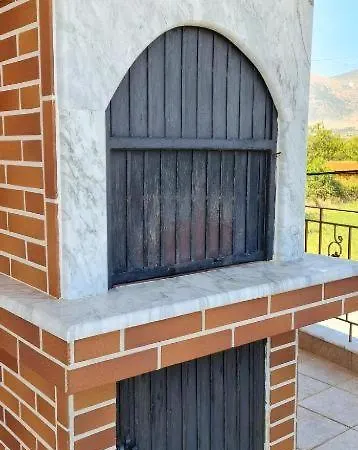 Δωμάτια σε οικογενειακή κατοικία Central Gem, Free Parking