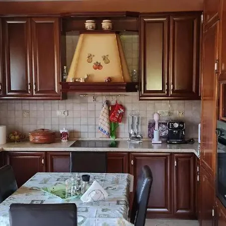 Central Gem, Free Parking Δωμάτια σε οικογενειακή κατοικία Δράμα