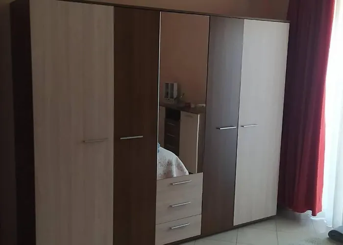 Δωμάτια σε οικογενειακή κατοικία Central Gem, Free Parking *